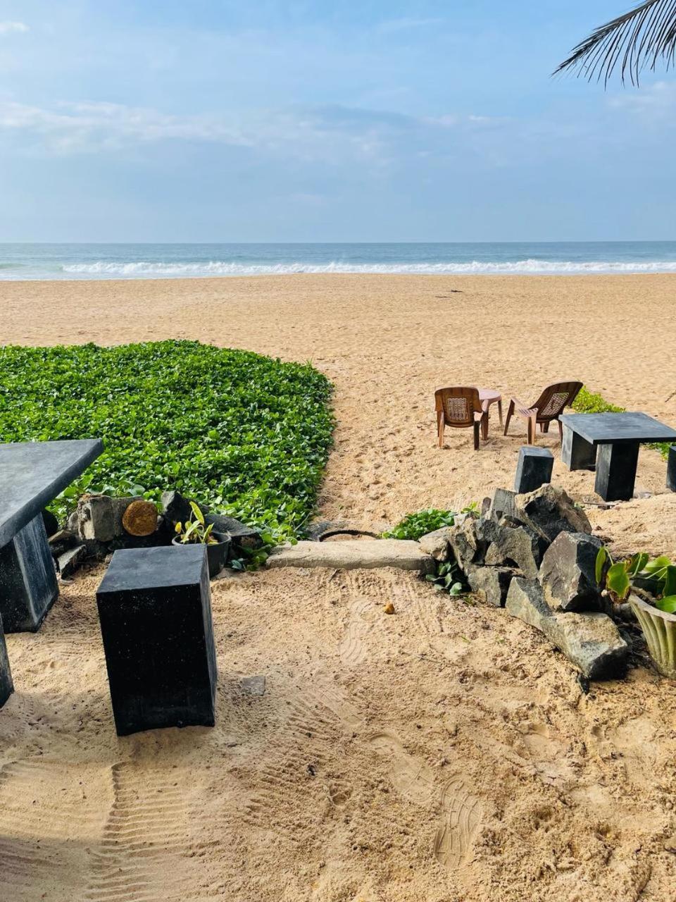 Sea Garden Beach Resort Habaraduwa Central Extérieur photo