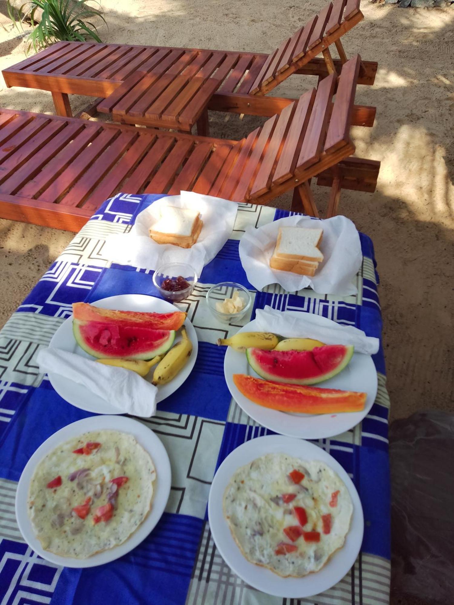 Sea Garden Beach Resort Habaraduwa Central Extérieur photo